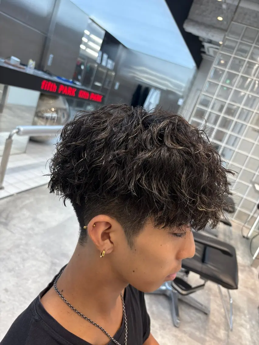ショート パーマ メンズ 下北沢メンズパーマ 特化園田 楓莉のヘアスタイル