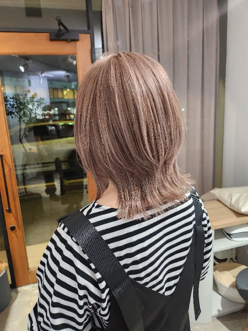 ミディアム 金田 拓也のヘアスタイル