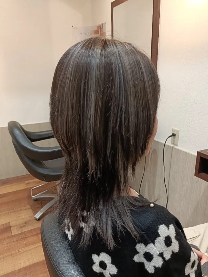セミロング ワックス脱毛 谷口ゆめ/縮毛矯正/ 大人女子/眉ワックスのヘアスタイル