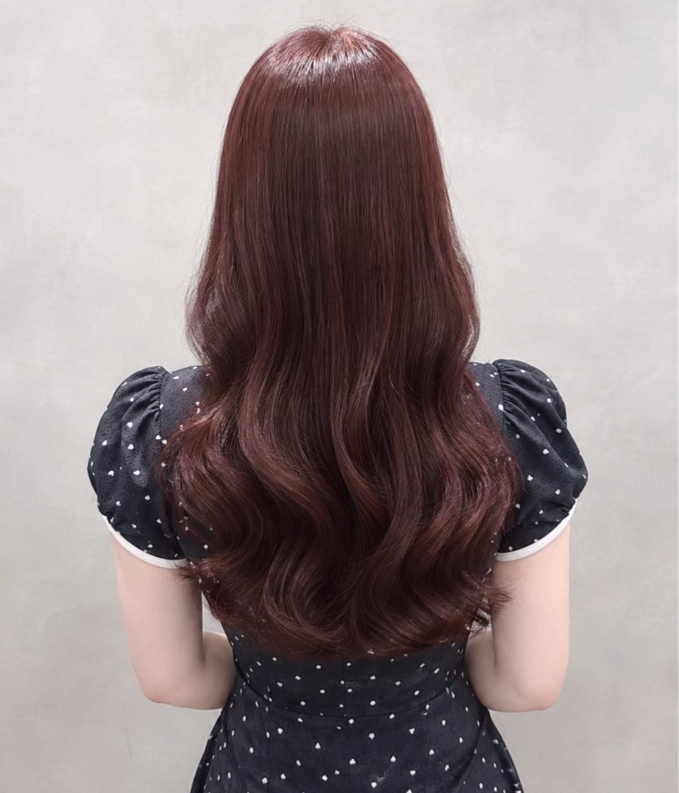 ロング カラー レッドカラー ヘアカラー トリートメント girly上品ヘア 🎀/ベージュikuのヘアスタイル