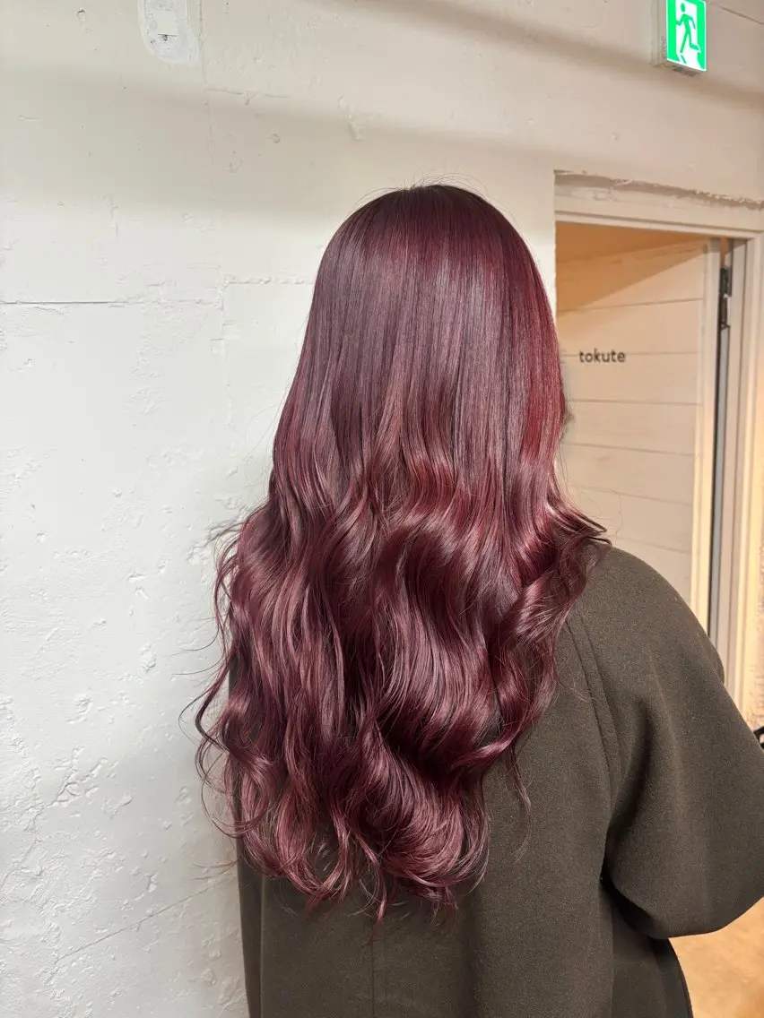 ロング カラー 🩵似合わせカット SEIRA🩵のヘアスタイル