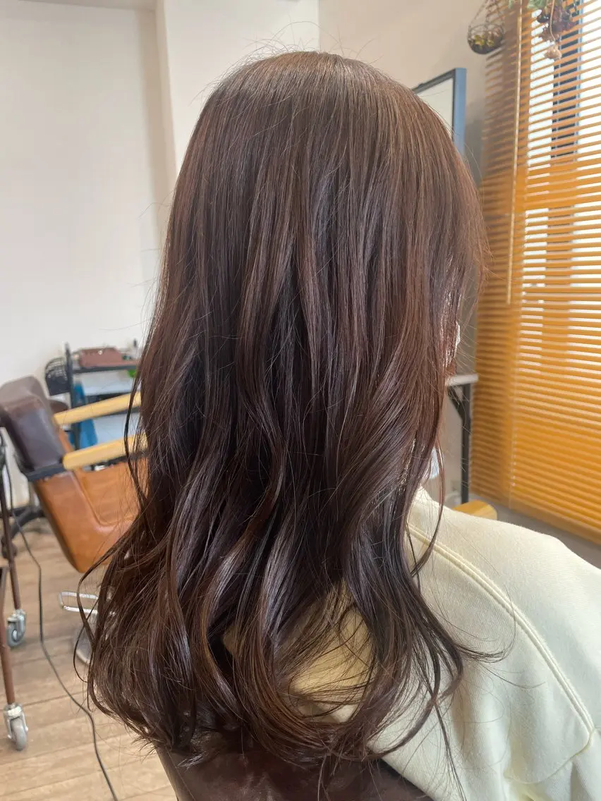 ミディアム 🦋春山 さとみ🦋のヘアスタイル