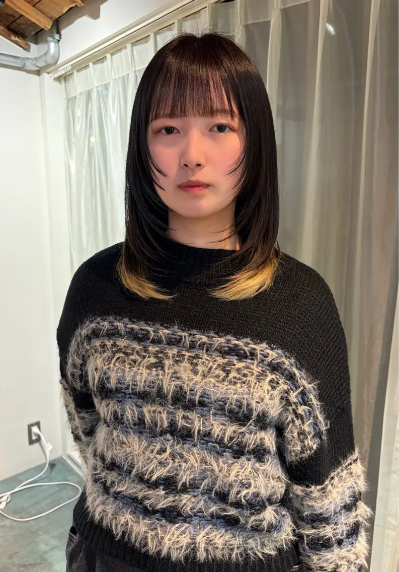 ミディアム 顔周りカット カット ヘアカラー 三浦 ふたばのヘアスタイル