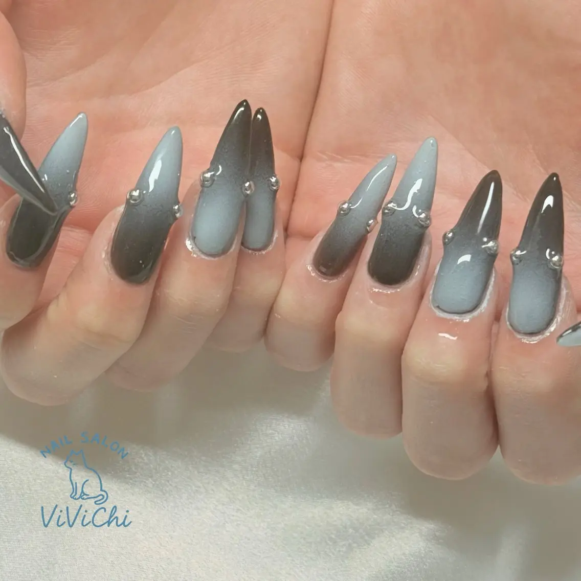 ネイル ハンドネイル ViViChi 梨帆のネイルデザイン