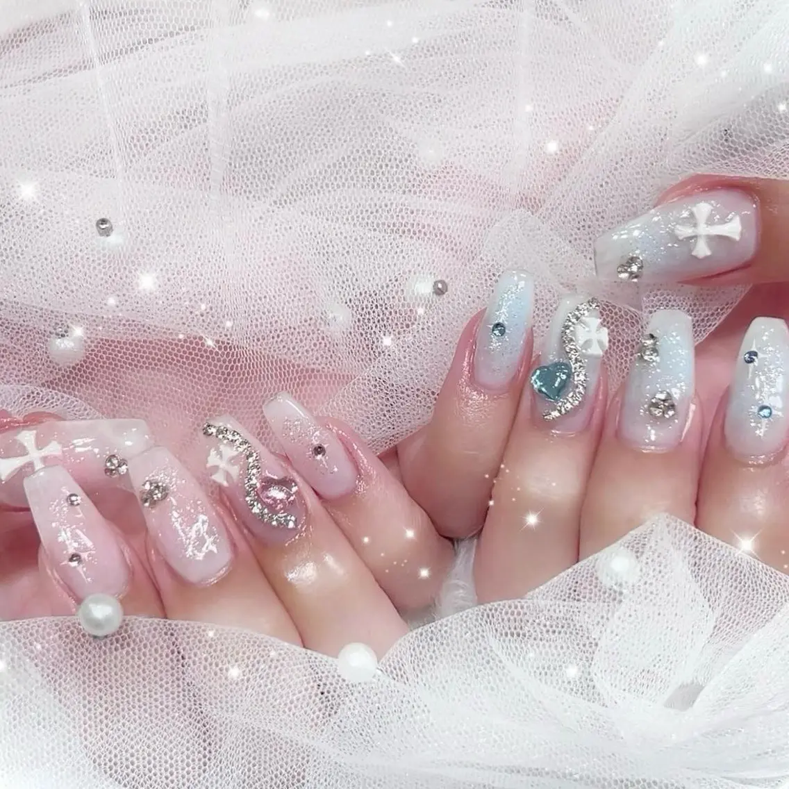 ネイル ハンドネイル LANA NAILのネイルデザイン