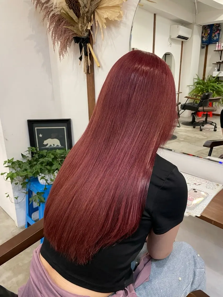 カラー ROUIS ホノカのヘアスタイル