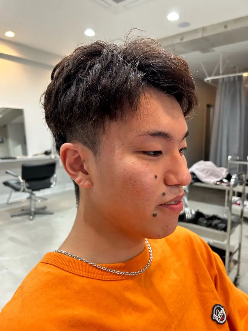 メンズ 🌊インナーカラー 🐬櫻井海星のヘアスタイル