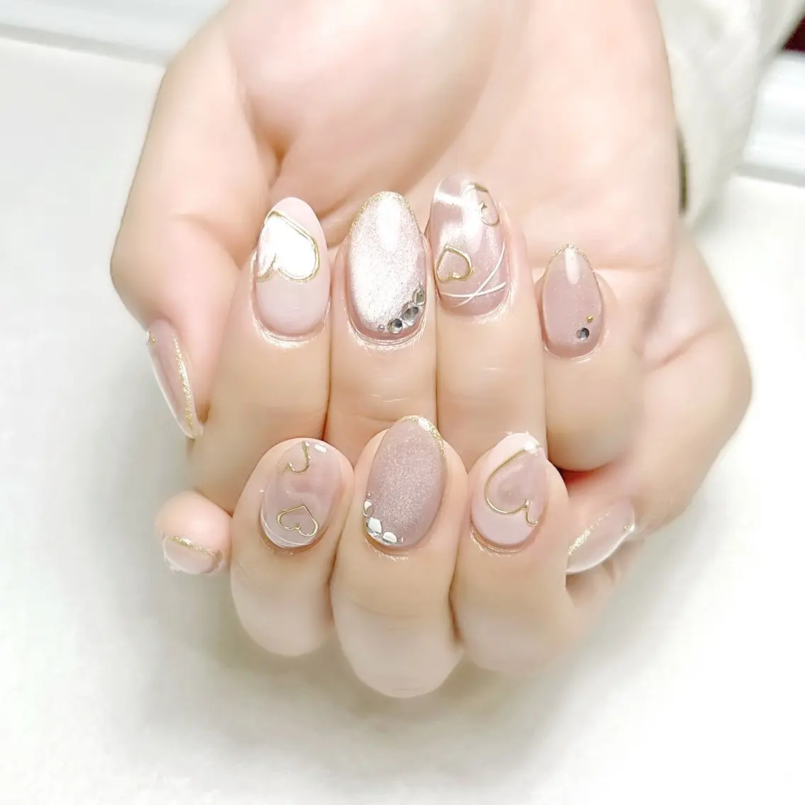 ネイル ハート マグネットネイル ミラーネイル バレンタイン 冬ネイル rouse nail RISATOのネイルデザイン