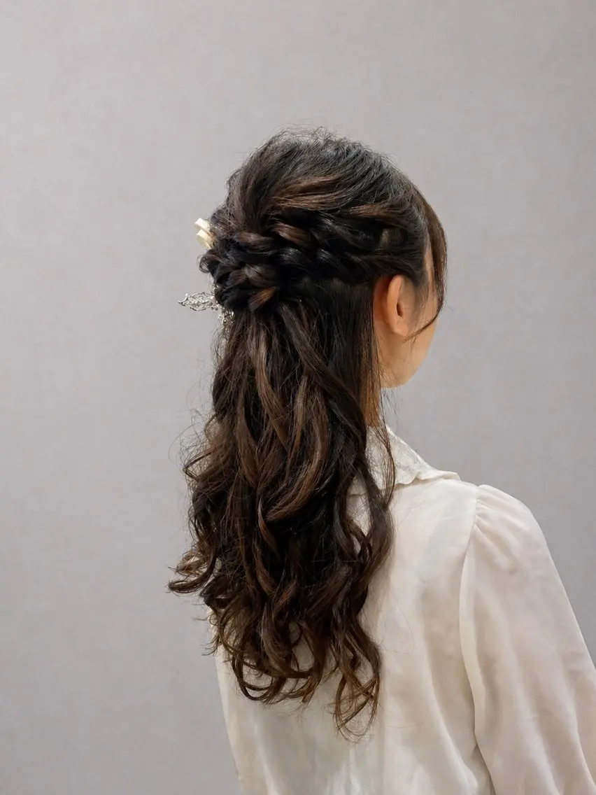 【平日限定】ゆるふわヘアセット|ちょっとしたお出かけにも◎の写真