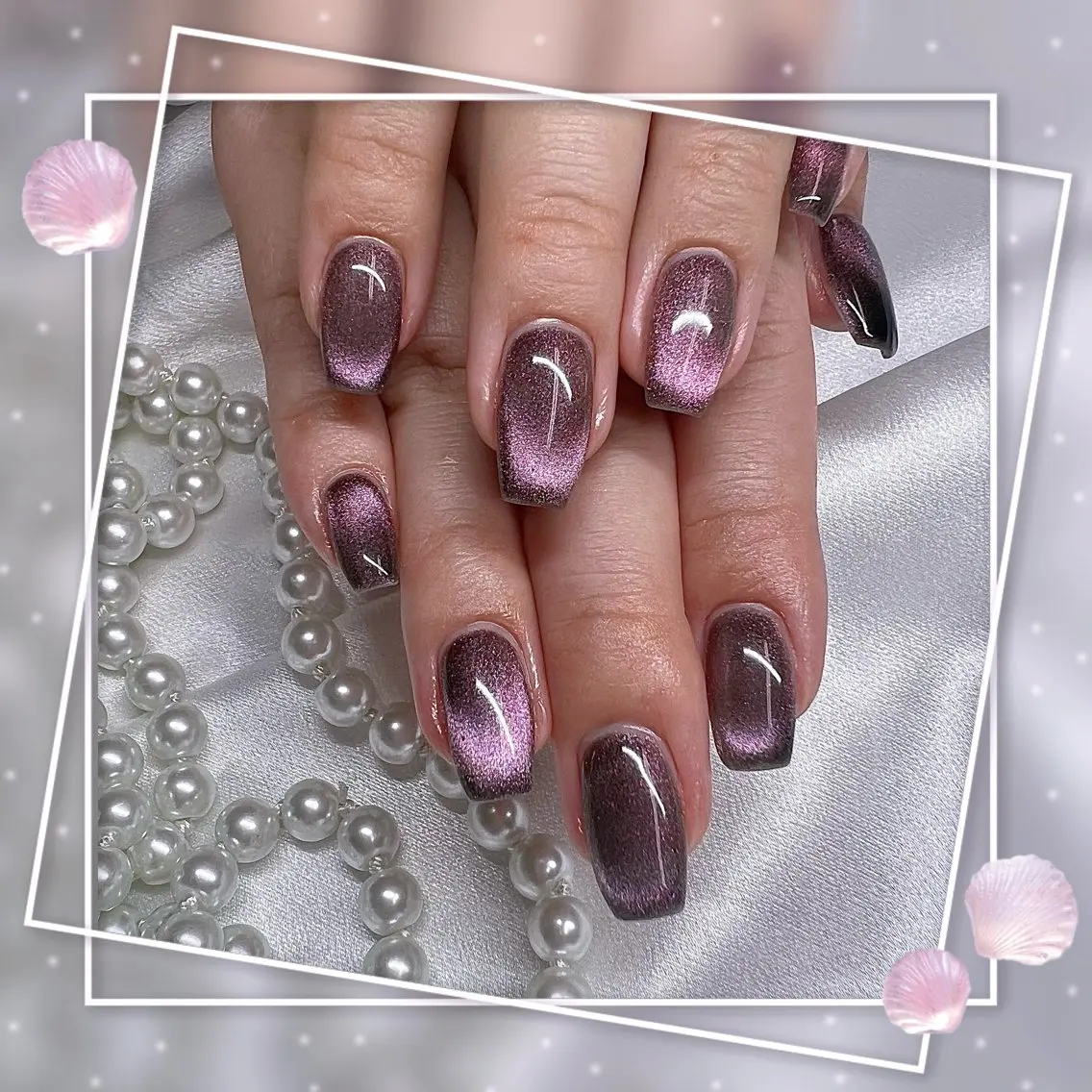 ネイル フレンチネイル グラデーション キラキラネイル 韓国ネイル マグネットネイル Chill Nailsalonのネイルデザイン