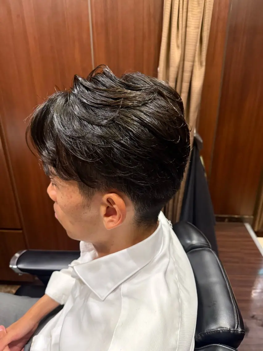 ショート メンズ 飯田 美海のヘアスタイル