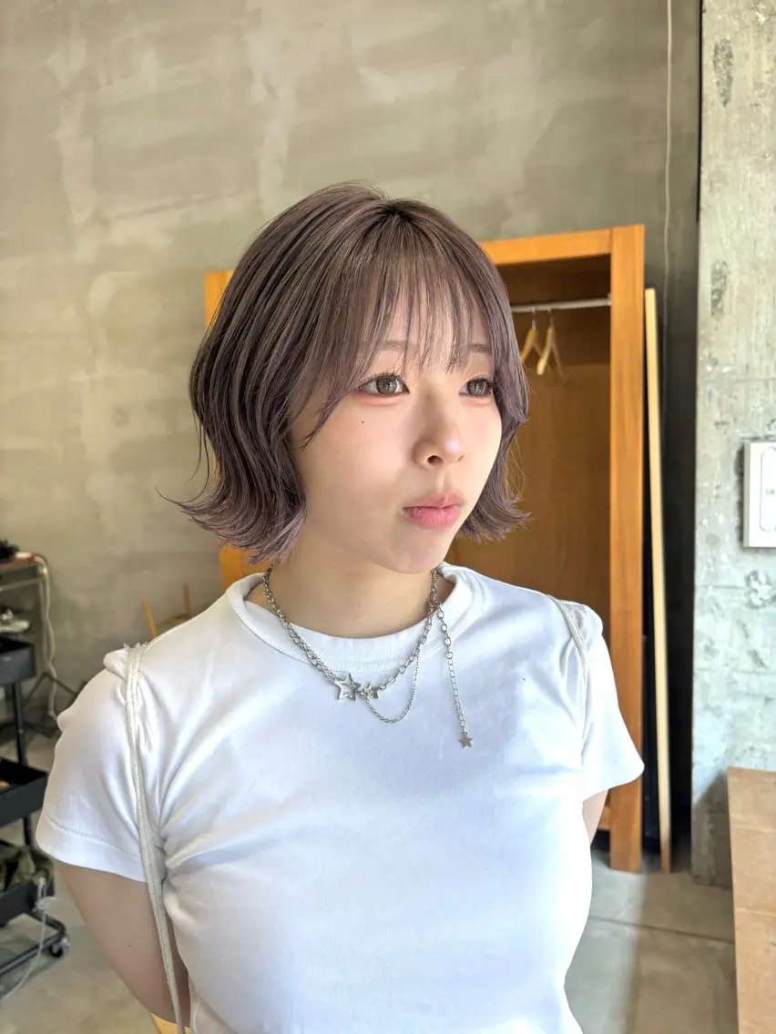 カラー ヘアカラー トリートメント wewe: momoeのヘアスタイル