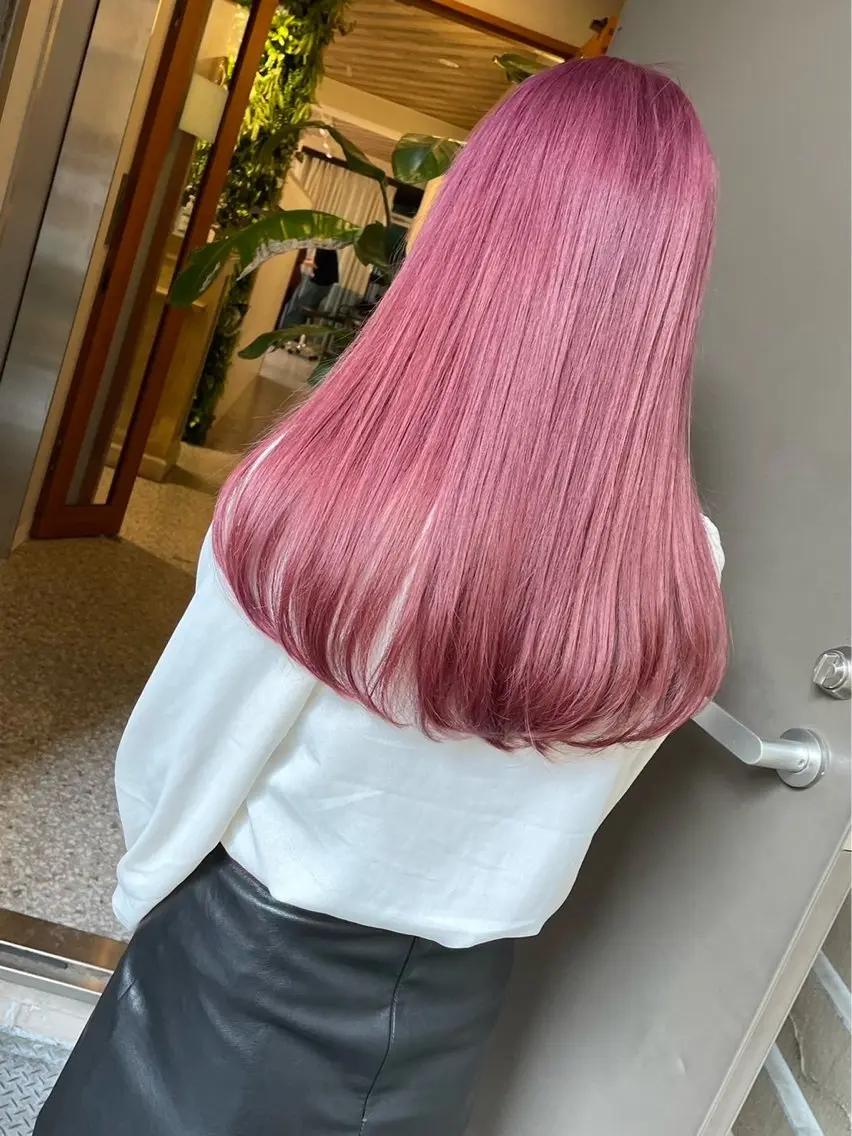 ロング う けんじょうのヘアスタイル