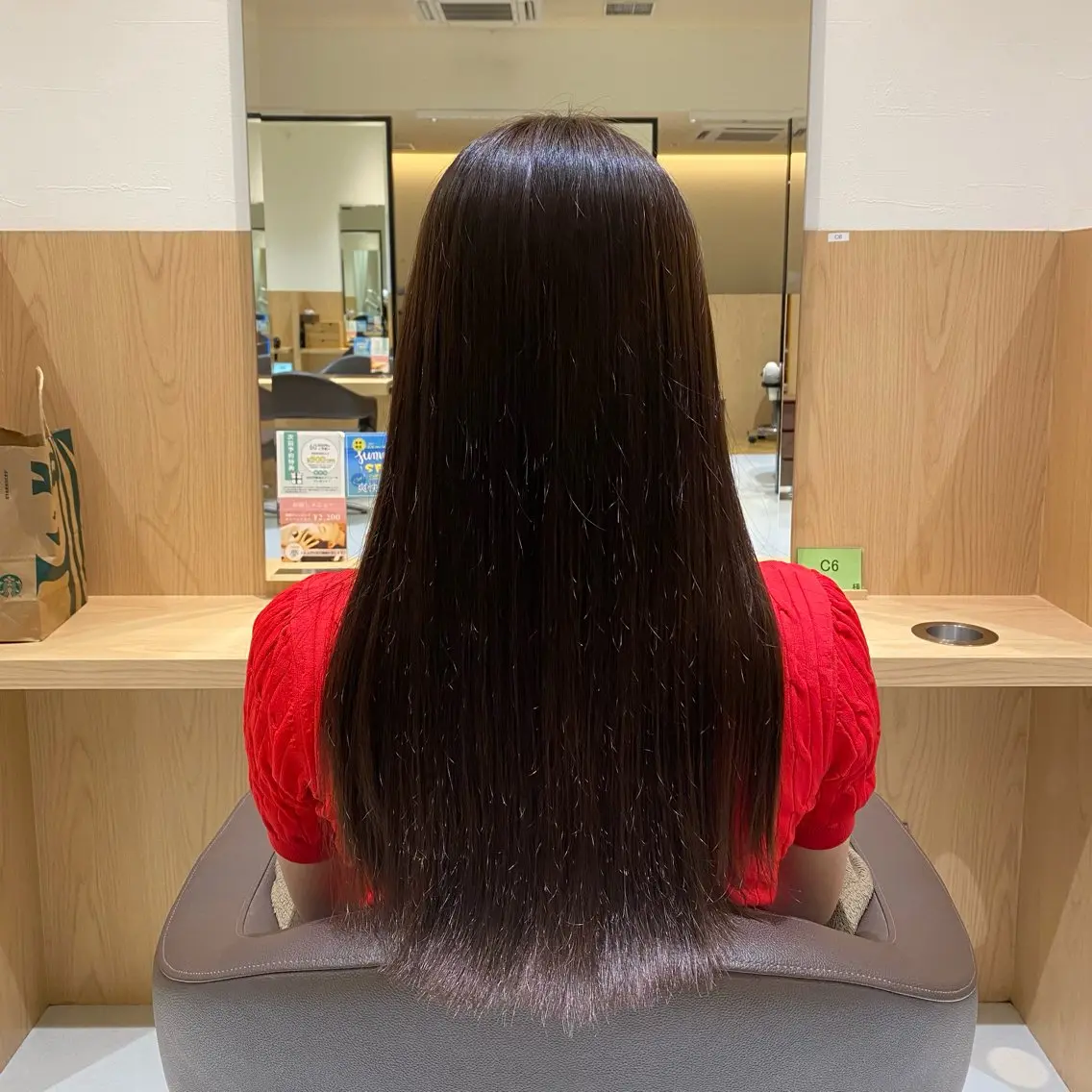 ロング カラー ブラウンカラー チョコレートブラウン UNIX manakaのヘアスタイル