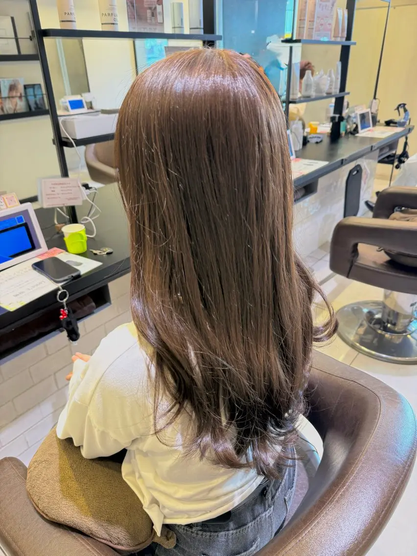 ロング カラー カット ヘアカラー トリートメント 渡邊 桃香のヘアスタイル