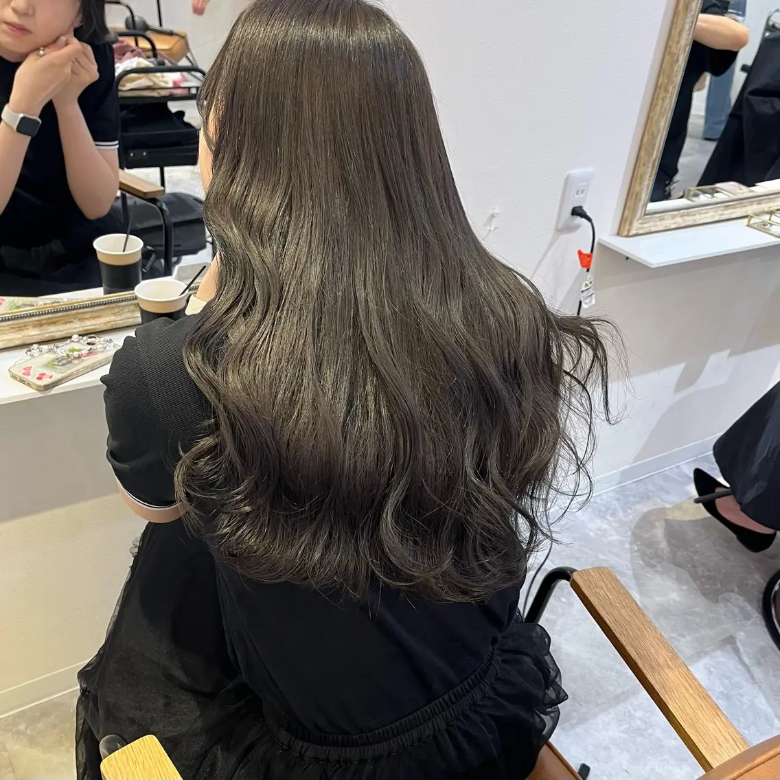 ロング カラー カット ヘアカラー トリートメント 梅田/髪質改善カラー ❄︎ mikiのヘアスタイル