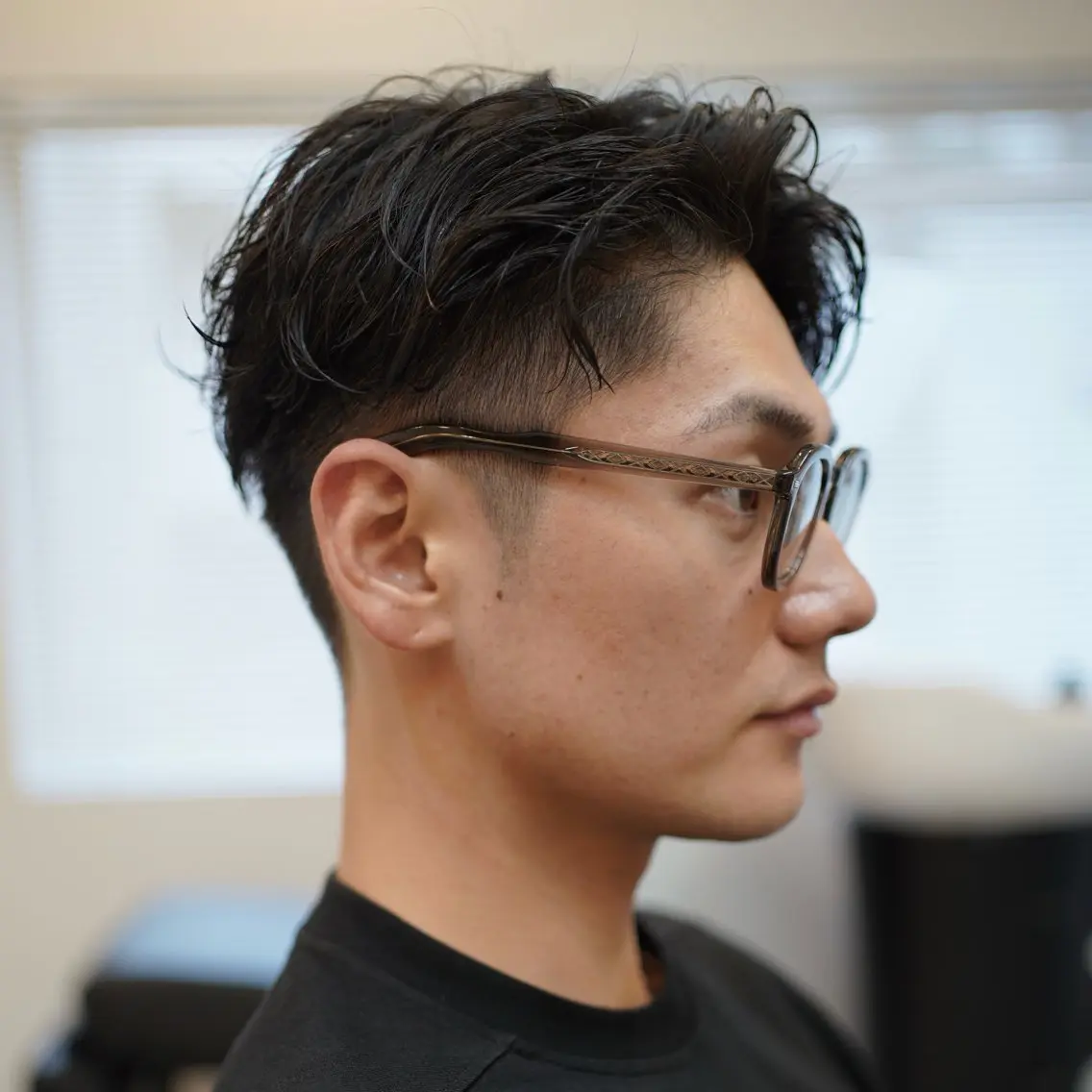 ショート メンズ カット BROWN メンズヘアサロンのヘアスタイル