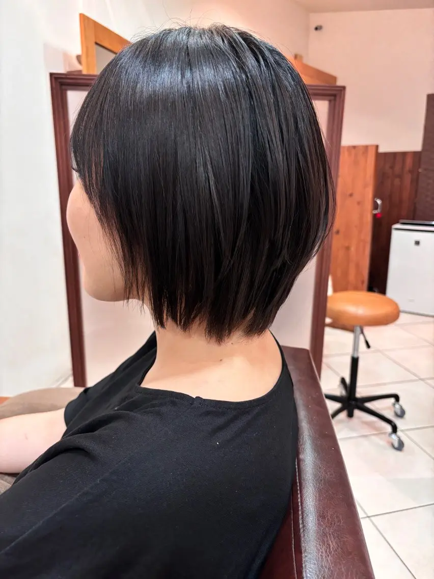 ショート 山田 愛のヘアスタイル