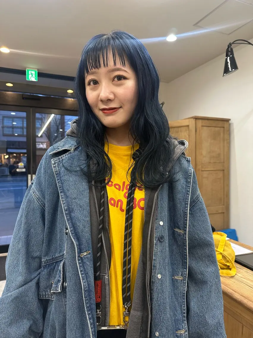 ロング 成澤 凜花のヘアスタイル