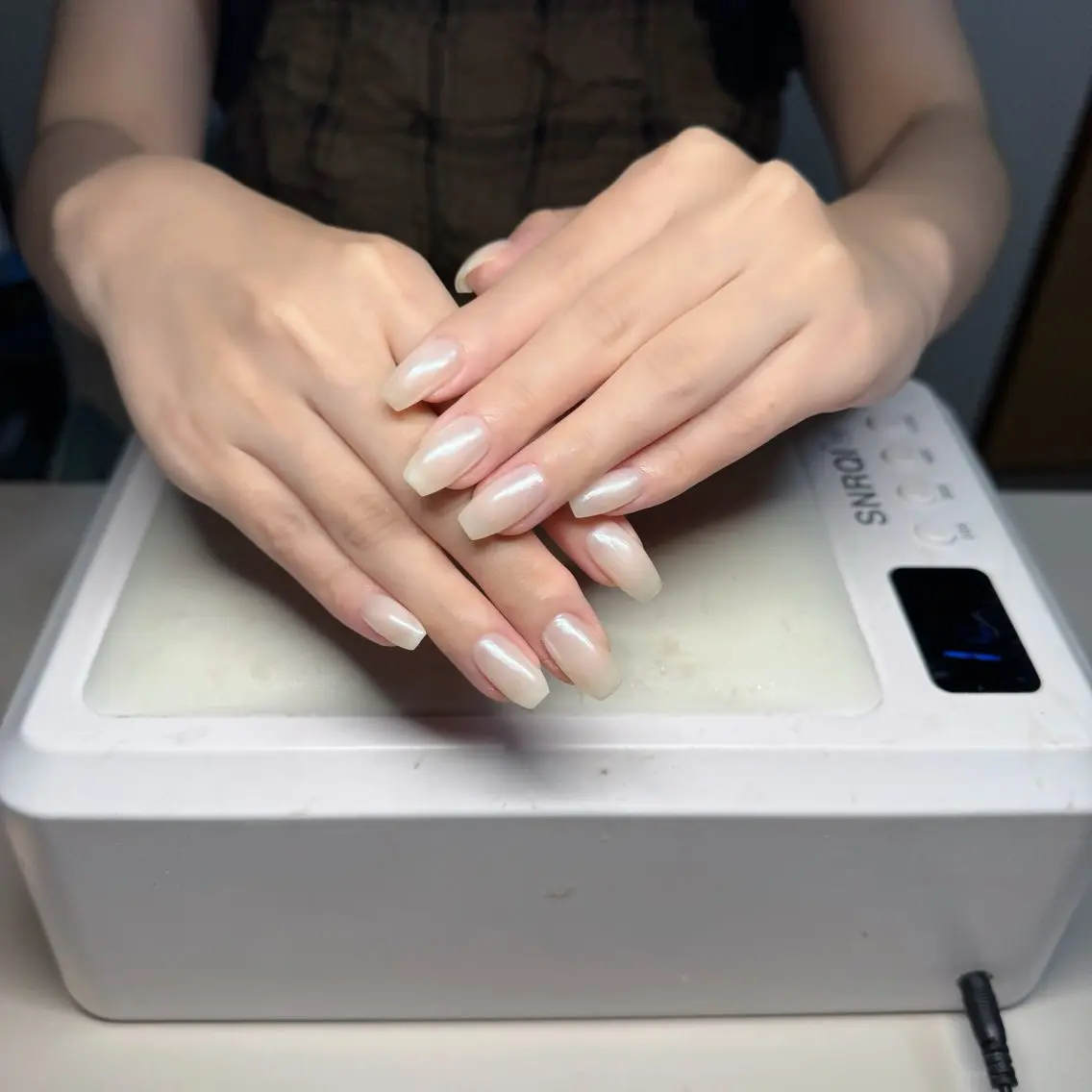 ネイル チークネイル フレンチネイル グラデーション 韓国ネイル マグネットネイル Hana Nailのネイルデザイン