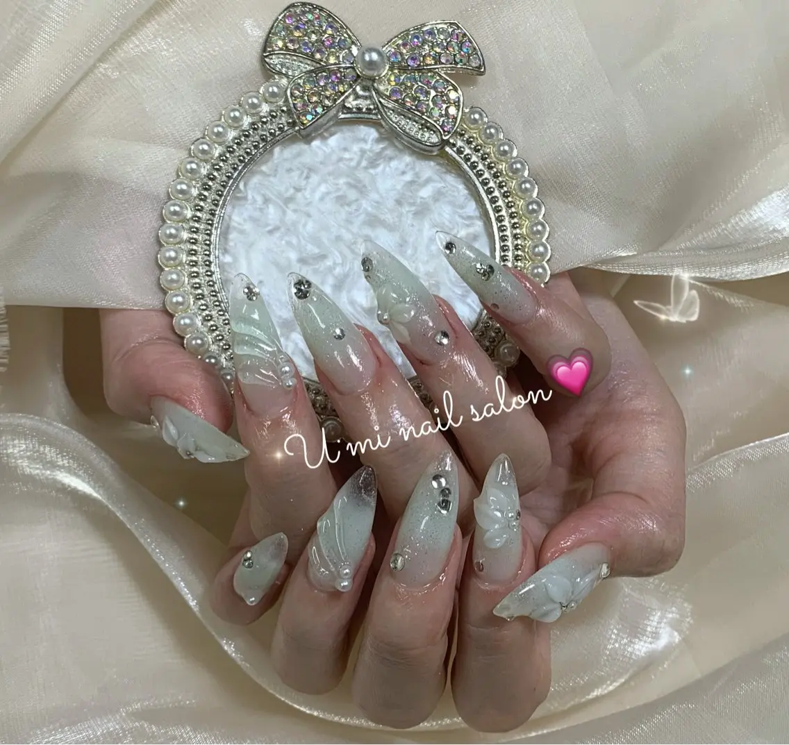 ネイル 持ち込み ハンドネイル U·Mi 上野御徒町容のネイルデザイン
