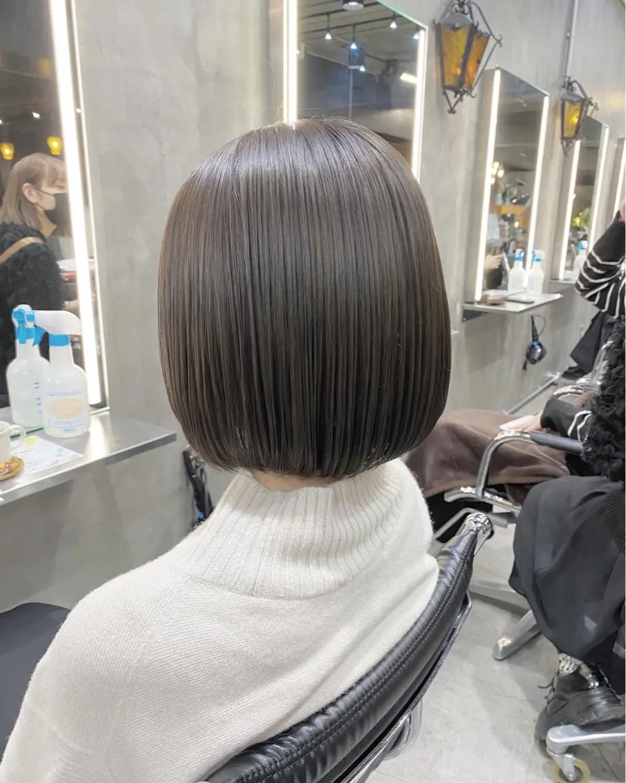 ショート カラー グレージュ ボブ カット ヘアカラー トリートメント 透明感カラー🌿 グレージュ🐺陽介のヘアスタイル