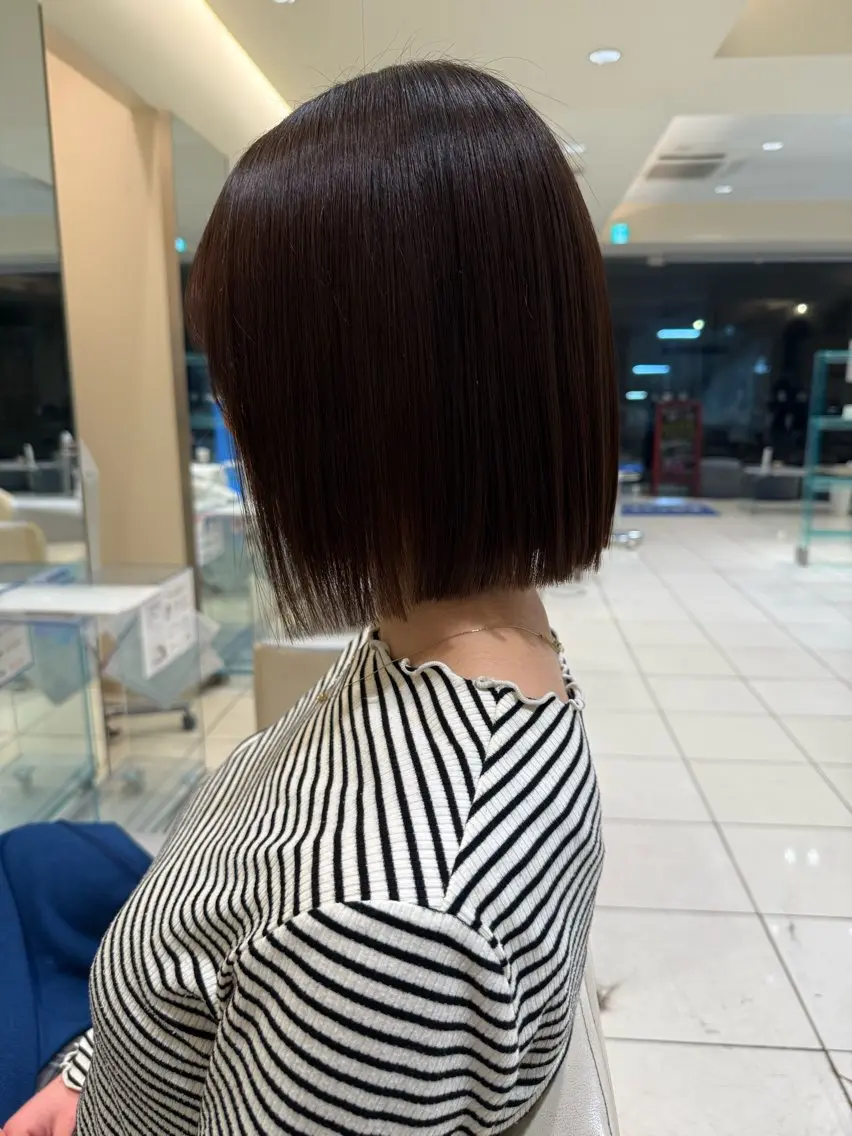 ミディアム カット 松下仁美 /切りっぱなしボブのヘアスタイル