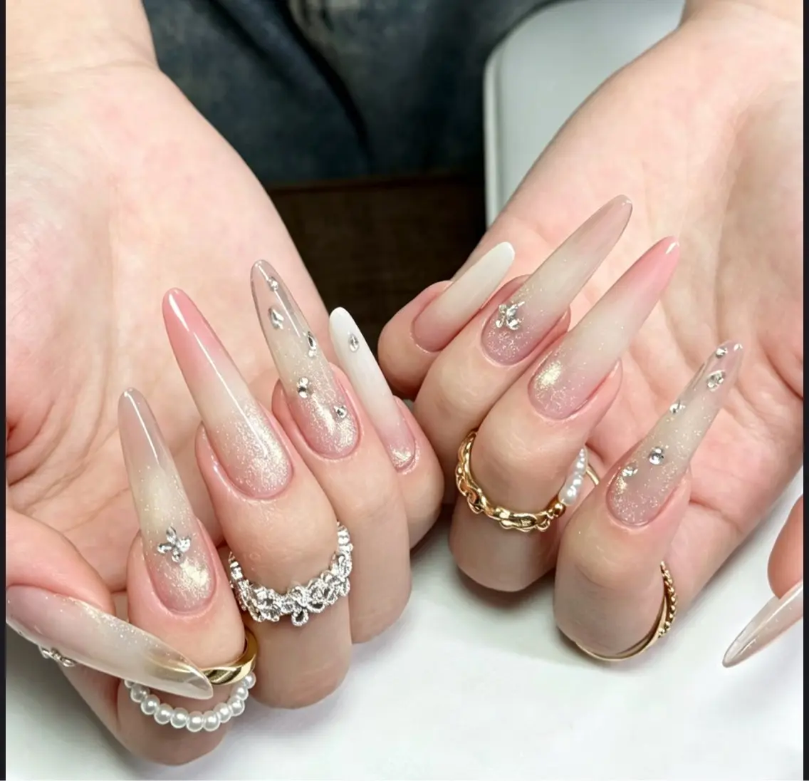 ネイル ハンドネイル Luvia harumiのネイルデザイン