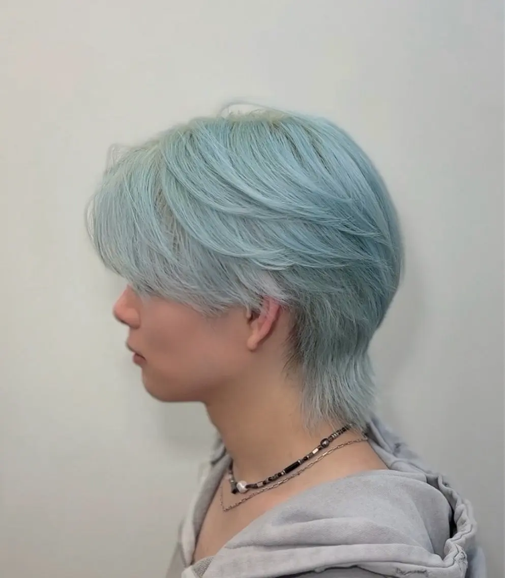 ショート ヘアカラー ))カラー特化(( 渡邉 怜のヘアスタイル