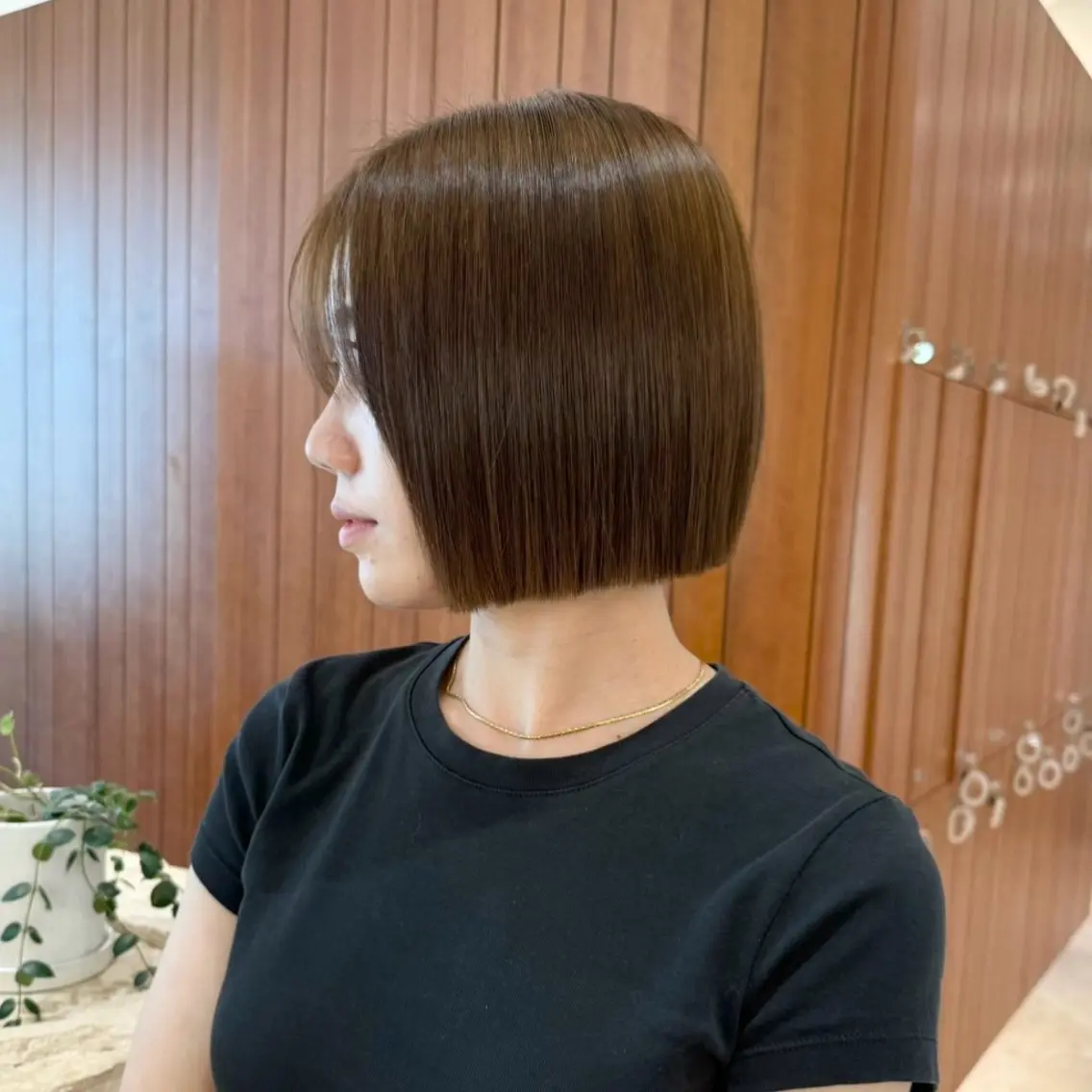 ミディアム カラー パーマ 切りっぱなしボブ ショートボブ ボブレイヤー 透明感カラー ボブ カット ヘアカラー 縮毛矯正 トリートメント 【渋谷】ボブ・ レイヤーボブ特化✂︎のヘアスタイル