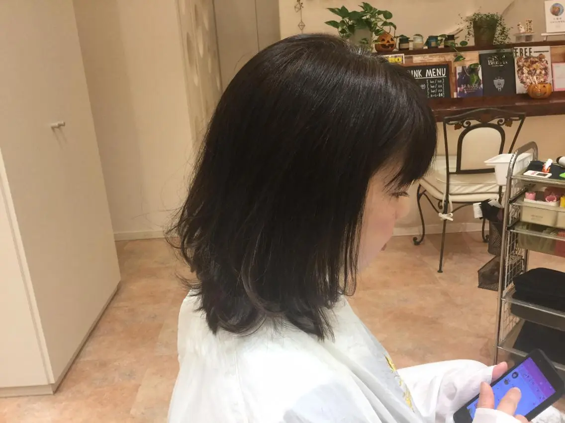 ミディアム カット パーマ 庄嶋 彩香のヘアスタイル