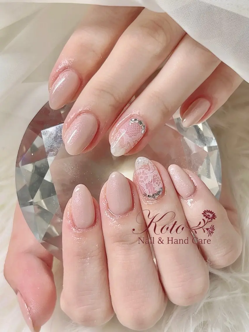 ネイル 長さ出し ジェルネイル レース 持ち込み ニュアンスネイル ハンドネイル Nail Salon KOTOのネイルデザイン