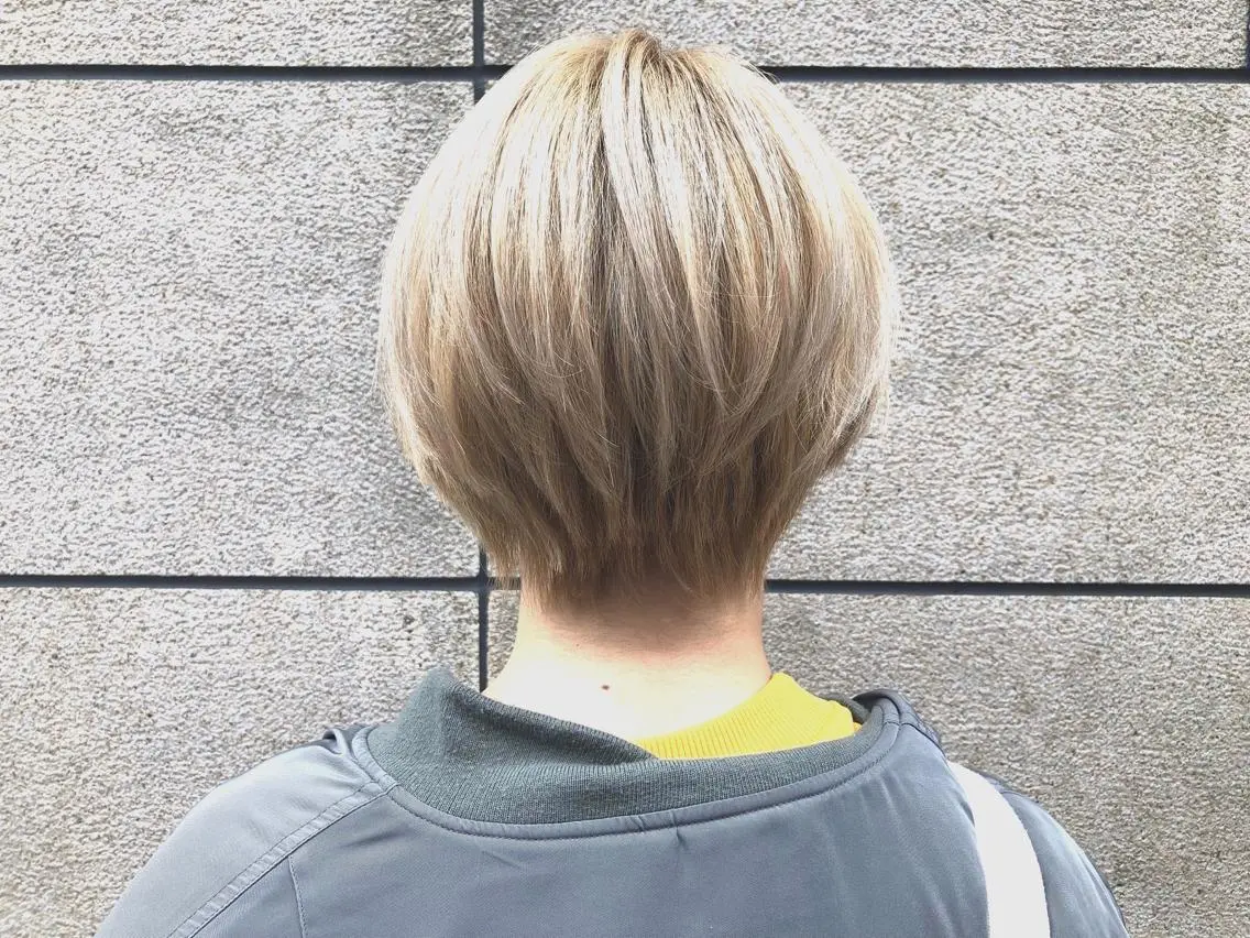 ショート カラー 本田 大和のヘアスタイル