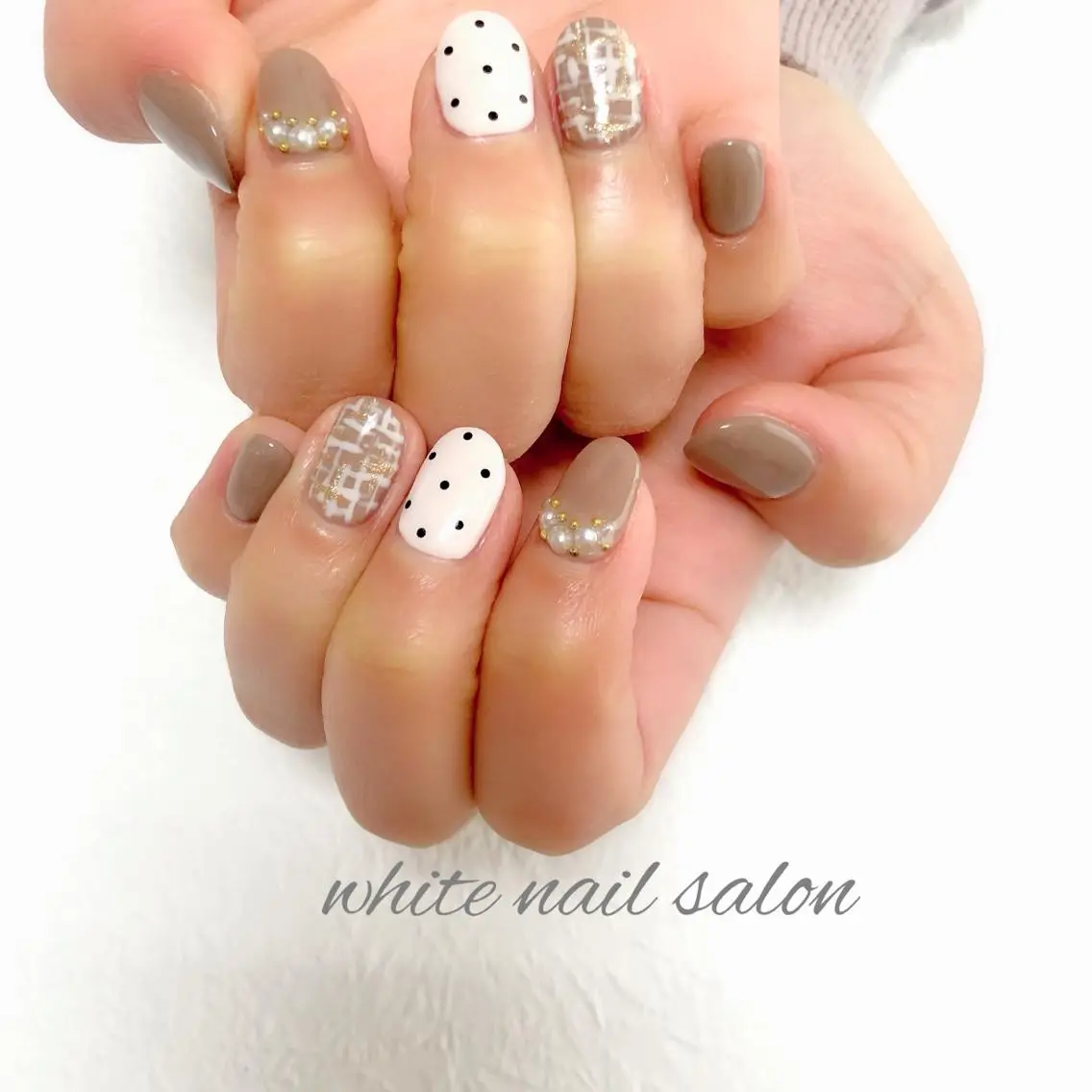 ネイル アートネイル フレンチネイル ジェルネイル ハードジェル 持ち込み white nail salonのネイルデザイン