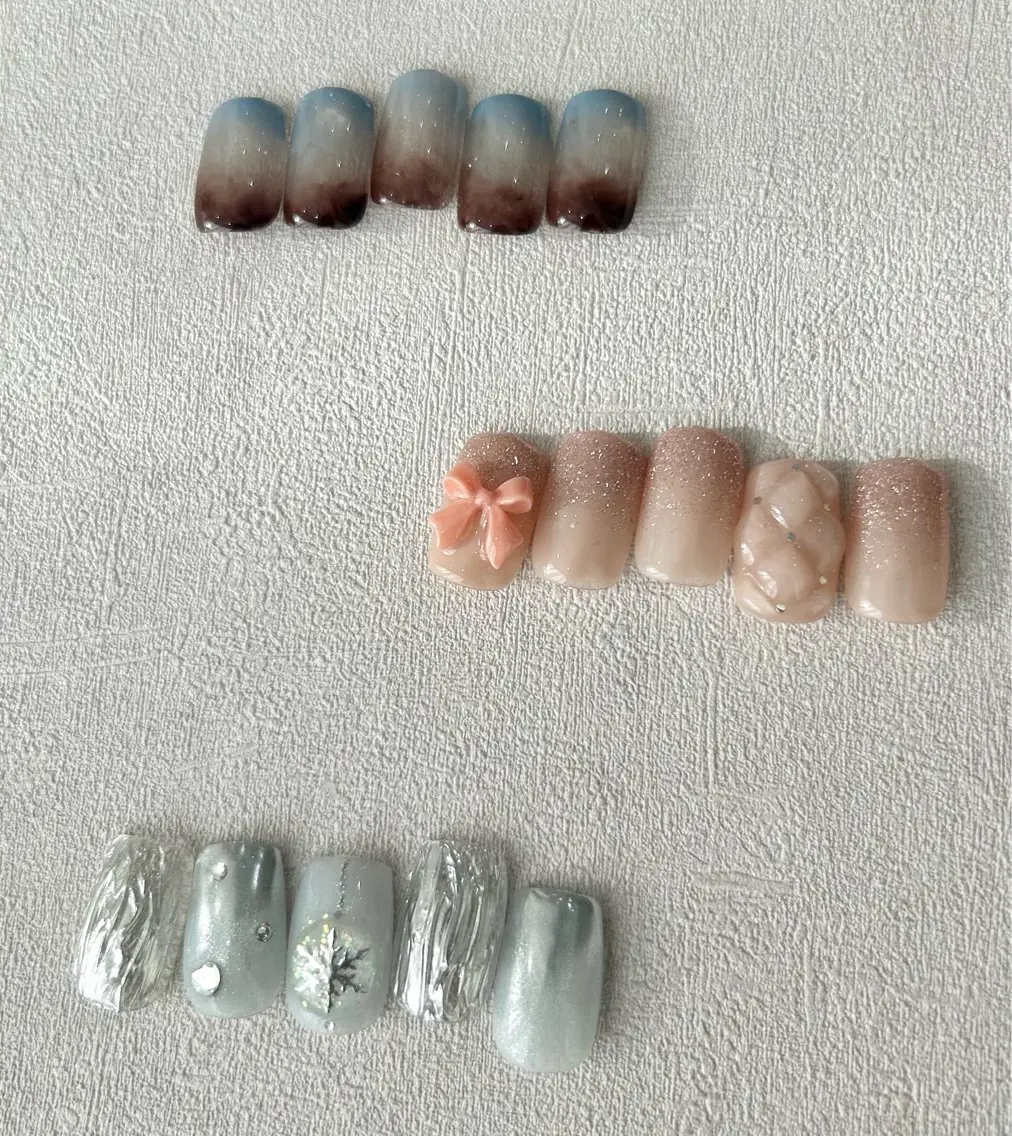 ネイル 小松 千冬のネイルデザイン
