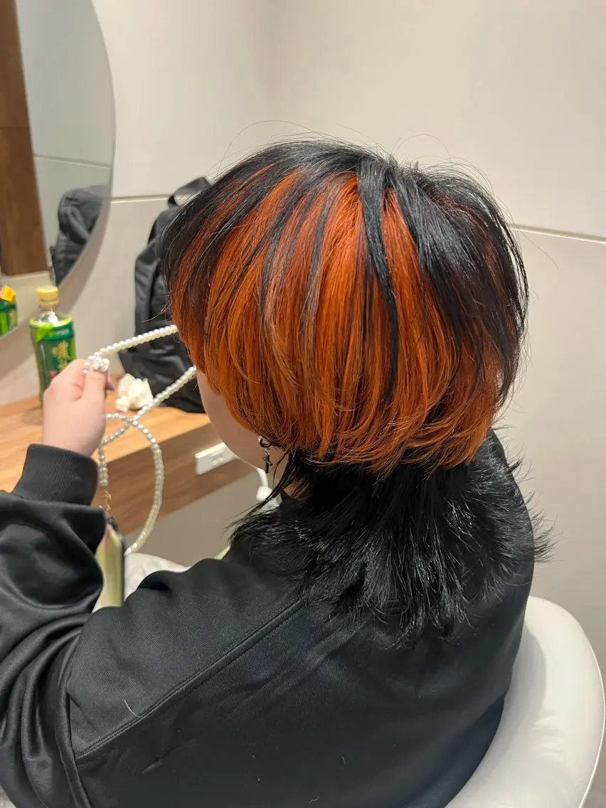 ミディアム カラー ブリーチ オレンジ オタク特化美容師💟 チバコナツのヘアスタイル