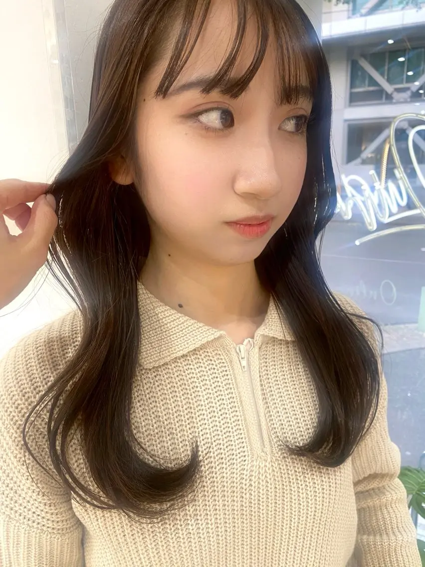 セミロング カラー ベージュカラー ブリーチ ブラウンカラー グレージュ ナチュラルブラウン カット ヘアカラー トリートメント -福岡博多筑紫口- 大津成美のヘアスタイル