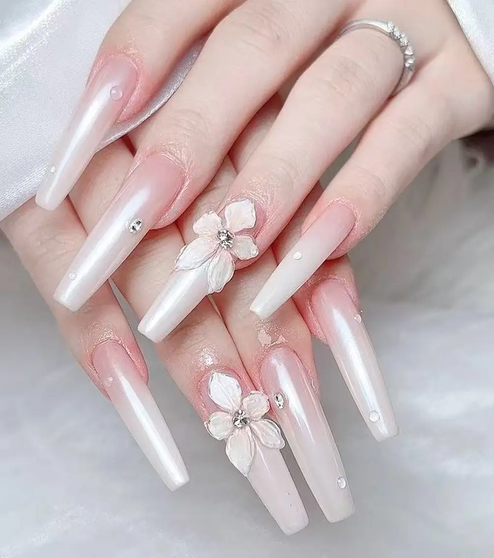 ネイル ハンドネイル Aura  Nail 長さだし/パラジェルのネイルデザイン