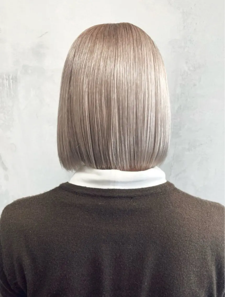 ショート カラー ヘアカラー toyohara momokaのヘアスタイル