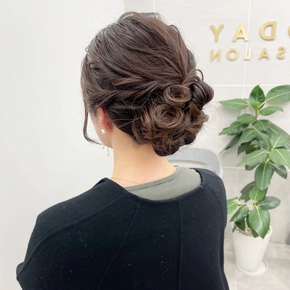 ミディアム 石川 理恵のヘアスタイル