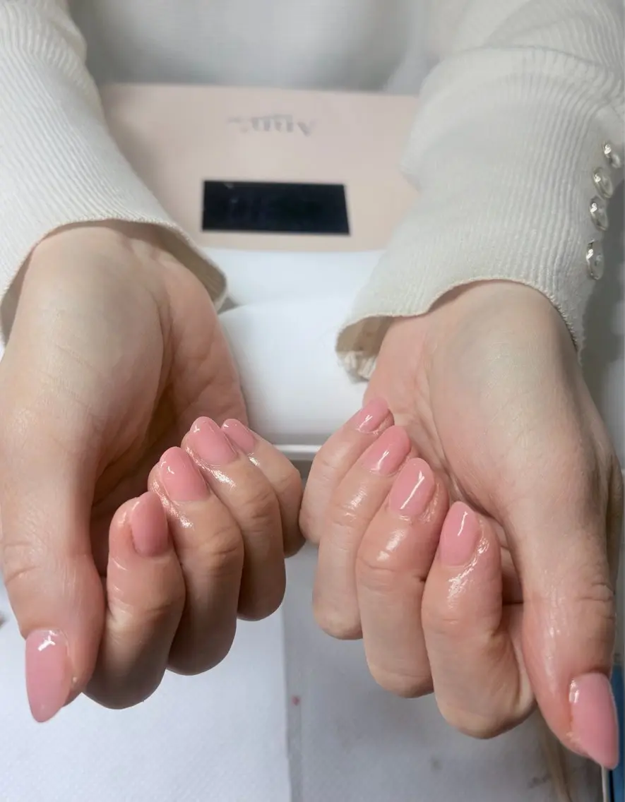 ネイル ワンカラーネイル yuko 〜be 高槻店💅のネイルデザイン