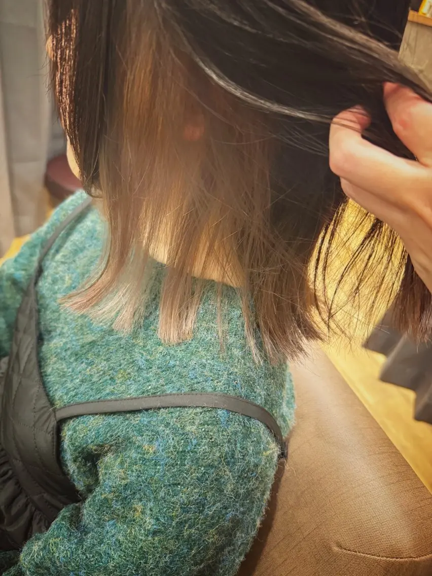 ミディアム カラー ベージュカラー ブラウンカラー ブラウンベージュ インナーカラー reeed konnoのヘアスタイル