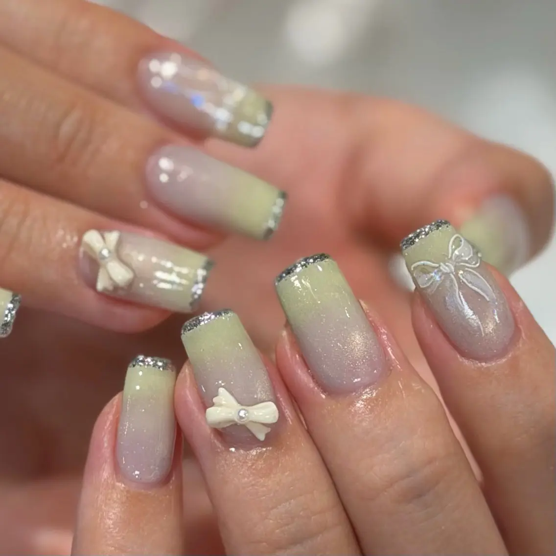 ネイル キラキラネイル yume 🎀大人ガーリー🎀のネイルデザイン