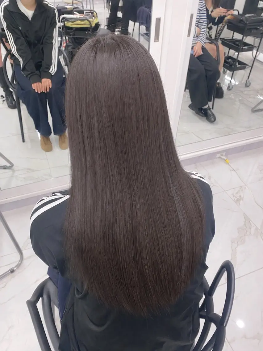 カラー 艶カラー レイヤー 京都⌇kyoka♡のヘアスタイル