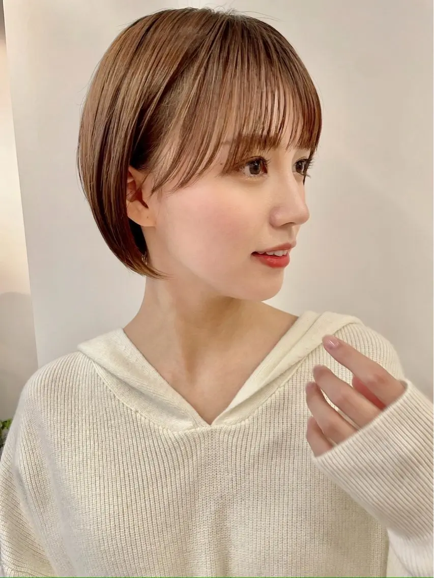 ショート カラー イヤリングカラー ボブ ショートヘア わたる/ボブ/ ミディアム/髪質改善のヘアスタイル