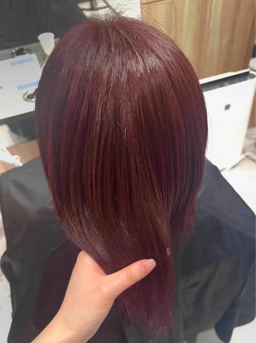 ショート カラー カシス ラベンダーカラー ヘアカラー MINX momokaのヘアスタイル