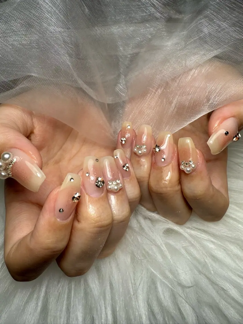 【ハンドオフあり】アートやり放題コース💅持ち込みデザイン🙆‍♀️パーツのせ放題【現金のみ】パラジェル+1100円の写真