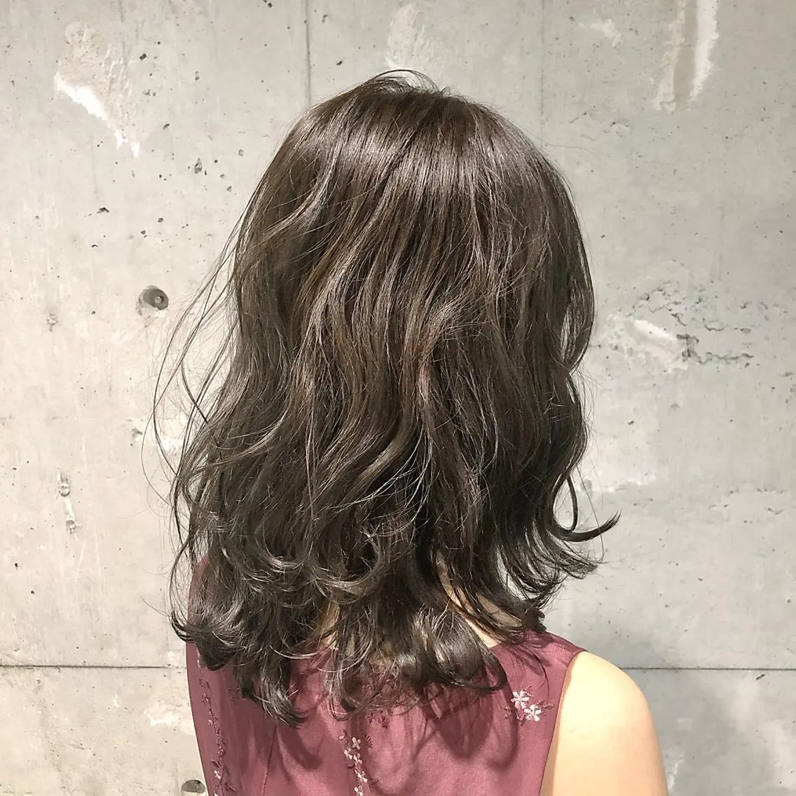 セミロング カラー パーマ 🌟横浜THREE 店長担当🌟のヘアスタイル