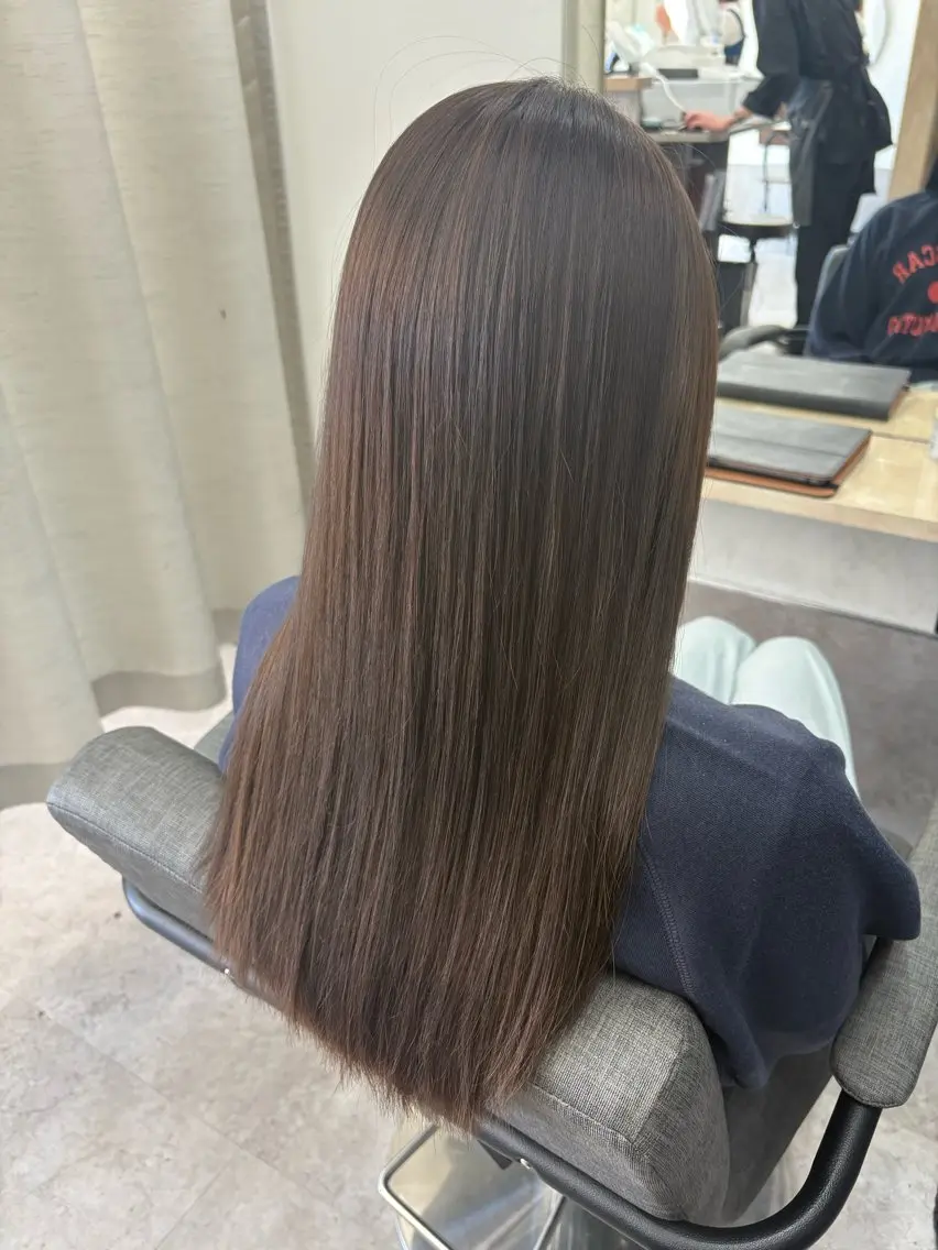 セミロング TELA HAIR 店長　塩田のヘアスタイル