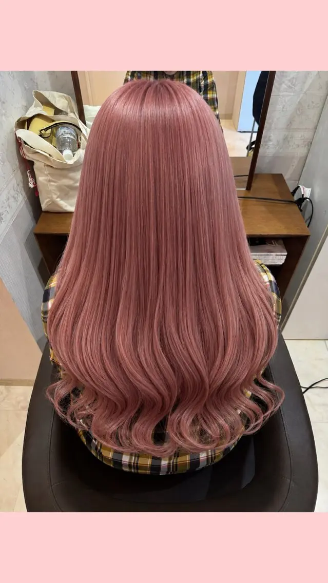ミディアム カラー ブリーチ 透明感カラー ダブルカラー ピンクカラー ローズカラー ヘアカラー ハイトーン ブリーチ azu/中庄駅前店のヘアスタイル